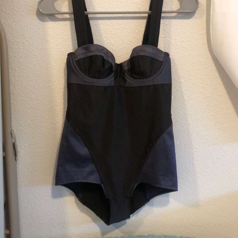 Vintage looking H&M lingerie